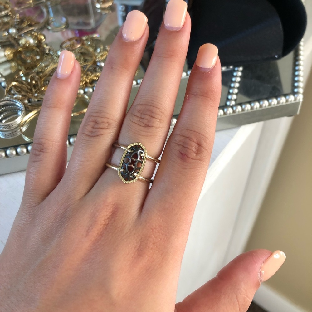 Kendra Scott Elyse ring - gold and gunmetal size 7